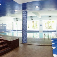 Отель UHC Spa Aqquaria Family Complex Испания, Салоу - 2 отзыва об отеле, цены и фото номеров - забронировать отель UHC Spa Aqquaria Family Complex онлайн бассейн фото 3