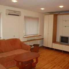 Апартаменты Furnished на Университете комната для гостей фото 2