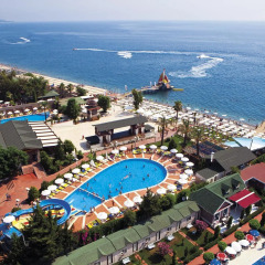 Rose Resort Hotel бассейн