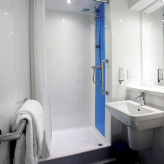 Отель Travelodge Brighton ванная