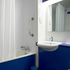 Отель Travelodge Paisley ванная фото 3