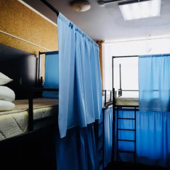 Хостел Travel Inn Выставочная Кровать в мужском общем номере с двухъярусной кроватью фото 5