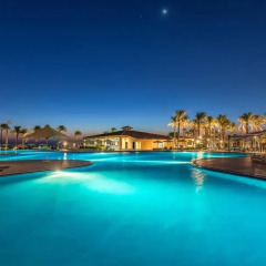 Отель Cleopatra Luxury Resort Makadi Bay бассейн фото 6