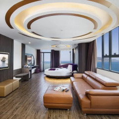 Отель V Nha Trang 4* Полулюкс фото 8