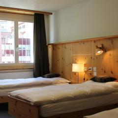 Отель Spengler Hostel Швейцария, Давос - отзывы, цены и фото номеров - забронировать отель Spengler Hostel онлайн комната для гостей фото 4