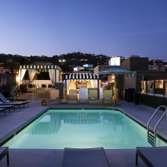 Отель Chamberlain West Hollywood бассейн