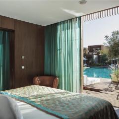 Отель Maxx Royal Kemer Resort - All Inclusive 5* Люкс-дуплекс с тремя спальнями Maxx laguna с различными типами кроватей фото 5