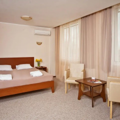 Kharkov Kohl Hotel комната для гостей