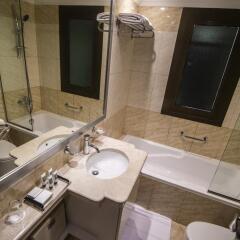 Mercure Dubai Barsha Heights Hotel Suites 4* Апартаменты с различными типами кроватей фото 4