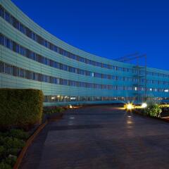 Отель Barcelona Airport Hotel Испания, Эль-Прат-де-Льобрегат - 3 отзыва об отеле, цены и фото номеров - забронировать отель Barcelona Airport Hotel онлайн вид на фасад