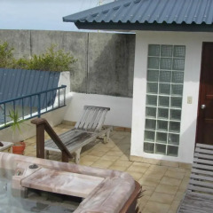 Отель Manta Ray Bay Resort Федеративные Штаты Микронезии, Яп - отзывы, цены и фото номеров - забронировать отель Manta Ray Bay Resort онлайн бассейн фото 2