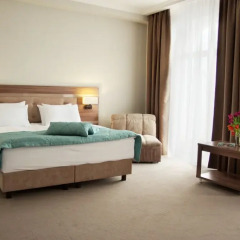 Гостиница Хрустальный Resort & Spa 4* Улучшенный номер с различными типами кроватей