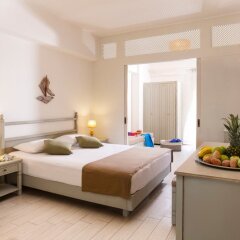 Almyrida Beach Hotel 4* Стандартный семейный номер с двуспальной кроватью