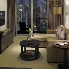 Отель Address Dubai Marina Стандартный номер с различными типами кроватей фото 3