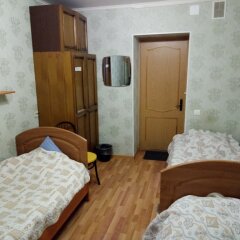 Гостиница Глория Номер Эконом с разными типами кроватей (общая ванная комната) фото 2