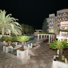 Отель Mediteran Wellness & Spa Congress Center