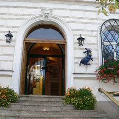 Hotel U Blazenky Прага вид на фасад