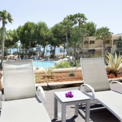 Отель Grupotel Santa Eulària & Spa - Adults Only бассейн