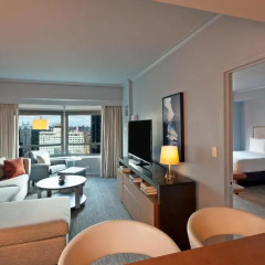 Отель New York Hilton Midtown 4* Представительский люкс с различными типами кроватей фото 3