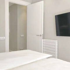 Отель BizFlats Batik Penthouse Pedralbes Испания, Барселона - отзывы, цены и фото номеров - забронировать отель BizFlats Batik Penthouse Pedralbes онлайн комната для гостей фото 3