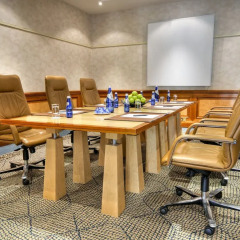 Отель Hilton Malta спа