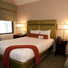 Shelburne Hotel & Suites by Affinia 4* Семейный люкс повышенной комфортности с двуспальной кроватью
