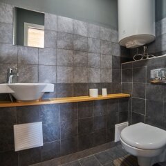 Yagoda Hostel Улучшенный номер с различными типами кроватей фото 4