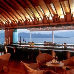 Отель Ionian Blue Garden Suites Греция, Корфу - отзывы, цены и фото номеров - забронировать отель Ionian Blue Garden Suites онлайн гостиничный бар