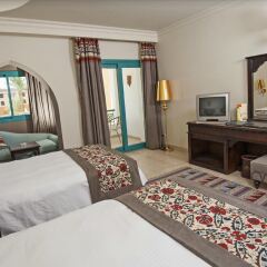 Отель SUNRISE Garden Beach Resort & Spa - All Inclusive Египет, Хургада - 9 отзывов об отеле, цены и фото номеров - забронировать отель SUNRISE Garden Beach Resort & Spa - All Inclusive онлайн комната для гостей фото 2