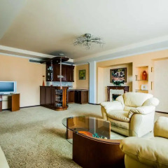 Гостиница Минск 4* Улучшенные апартаменты с двуспальной кроватью фото 5