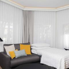 Отель Le Meridien Barcelona 5* Угловой люкс с различными типами кроватей фото 2