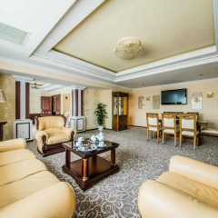 Гостиница Минск 4* Апартаменты с двуспальной кроватью фото 11