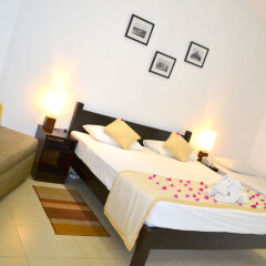 Отель Nuwarawewa Rest House комната для гостей