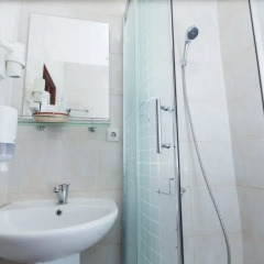 Гостиница Матрёшка 3* Улучшенный номер фото 4