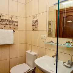 Отель British House 4* Стандартный номер с двуспальной кроватью фото 11