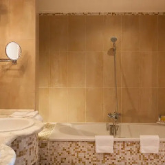 Marina Hotel At The Corinthia Beach Resort 4* Люкс фото 4