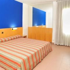 Отель AS Hoteles Porta Catalana Агульяна комната для гостей фото 2