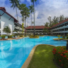 Отель Amora Beach Resort Phuket бассейн фото 3