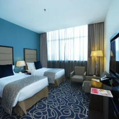 Отель Ramada Corniche 4* Представительский номер