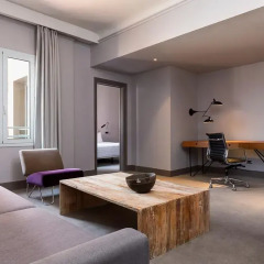 Отель Le Meridien Barcelona 5* Семейный люкс с различными типами кроватей