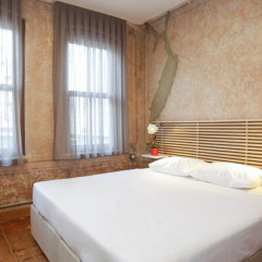 Downtown Istanbul Hostel Турция, Стамбул - 1 отзыв об отеле, цены и фото номеров - забронировать отель Downtown Istanbul Hostel онлайн комната для гостей