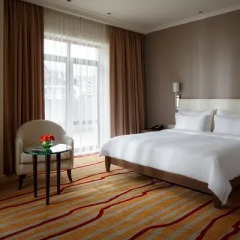 Гостиница Courtyard Marriott Sochi Krasnaya Polyana 4* Номер Делюкс с различными типами кроватей