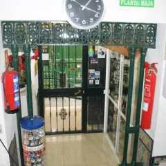Отель Hostal Alcobia интерьер отеля
