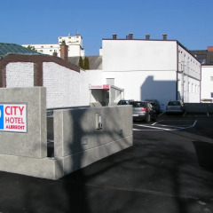 City Hotel Albrecht Вена парковка