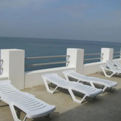 Гостиница Resort Avrora бассейн
