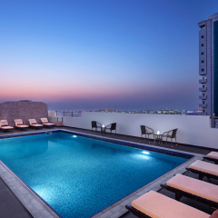 Отель Doubletree By Hilton Ras Al Khaimah бассейн фото 2