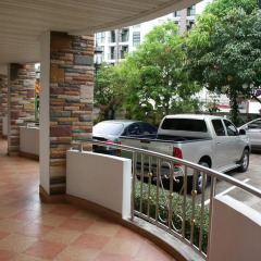 Отель Selina Place интерьер отеля