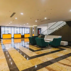 Гостиница DoubleTree by Hilton Tyumen в Тюмени - забронировать гостиницу DoubleTree by Hilton Tyumen, цены и фото номеров Тюмень интерьер отеля фото 4