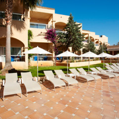 Отель Grupotel Santa Eulària & Spa - Adults Only бассейн фото 11