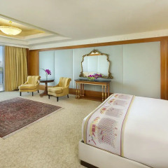 Отель The Nile Ritz-Carlton, Cairo комната для гостей фото 8